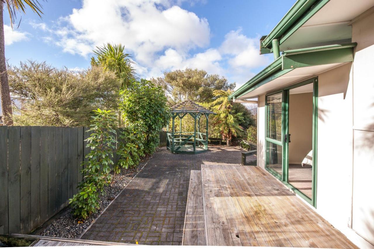 Kaihua Lookout - Taupo Holiday Home Exterior photo