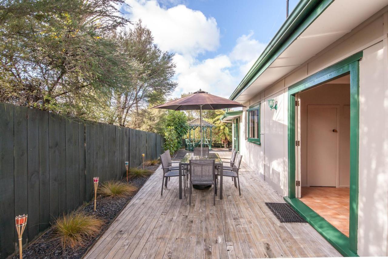Kaihua Lookout - Taupo Holiday Home Exterior photo