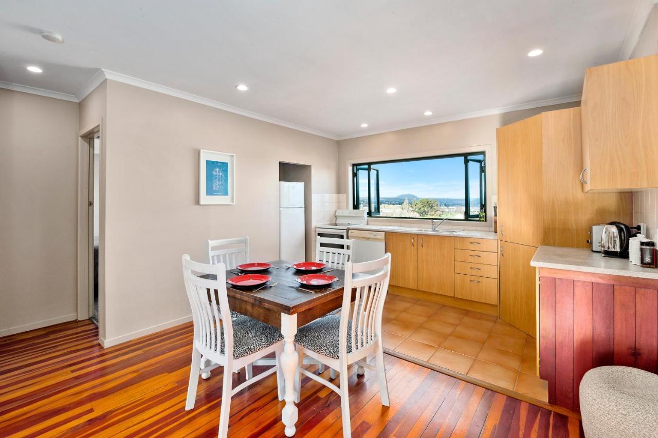 Kaihua Lookout - Taupo Holiday Home Exterior photo
